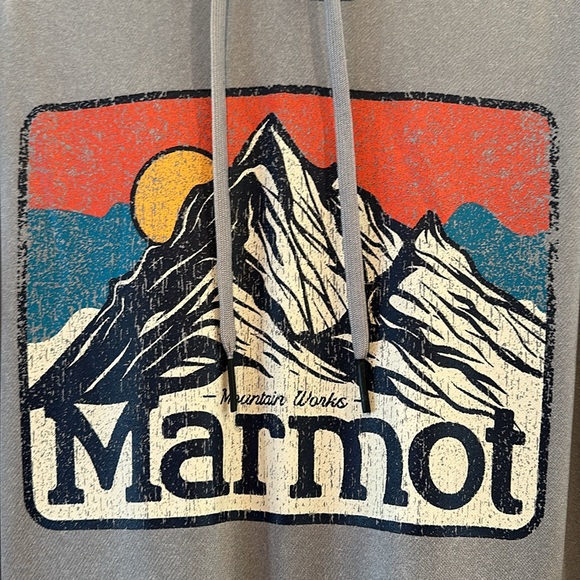 LAST CALL! Men’s Marmot hoodie - Picture 2 of 4